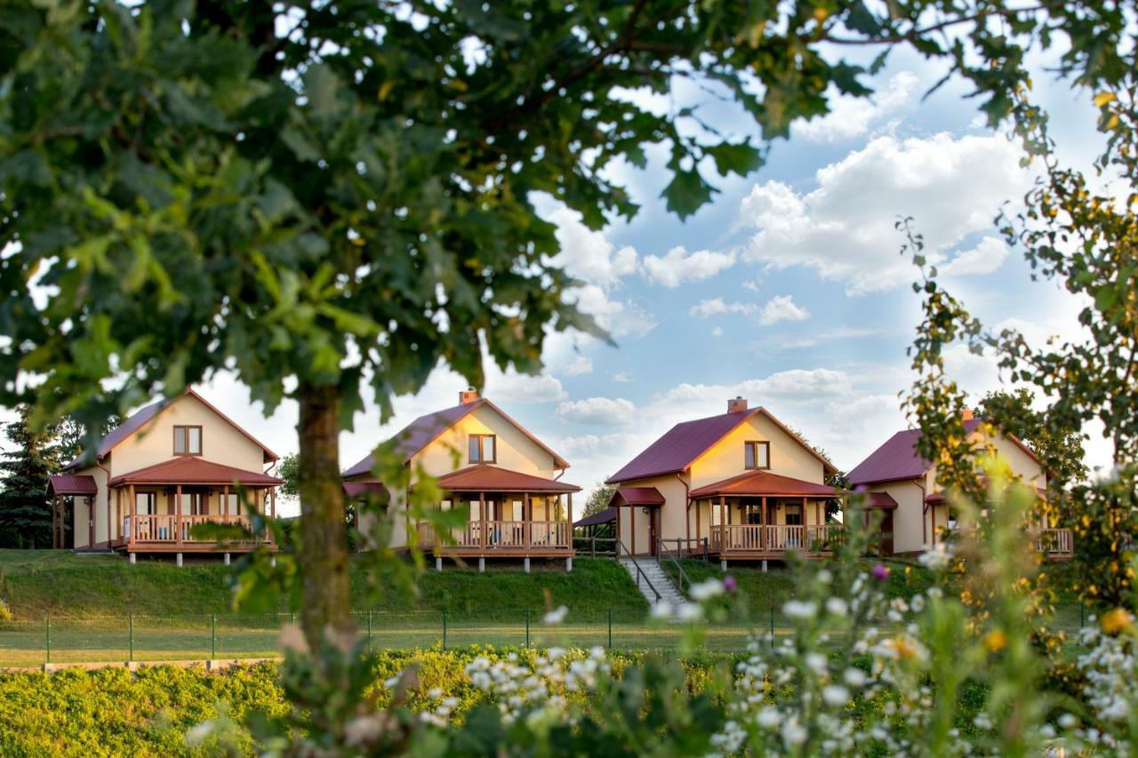 Zielona Przystan Hotel Manasterz Exterior photo